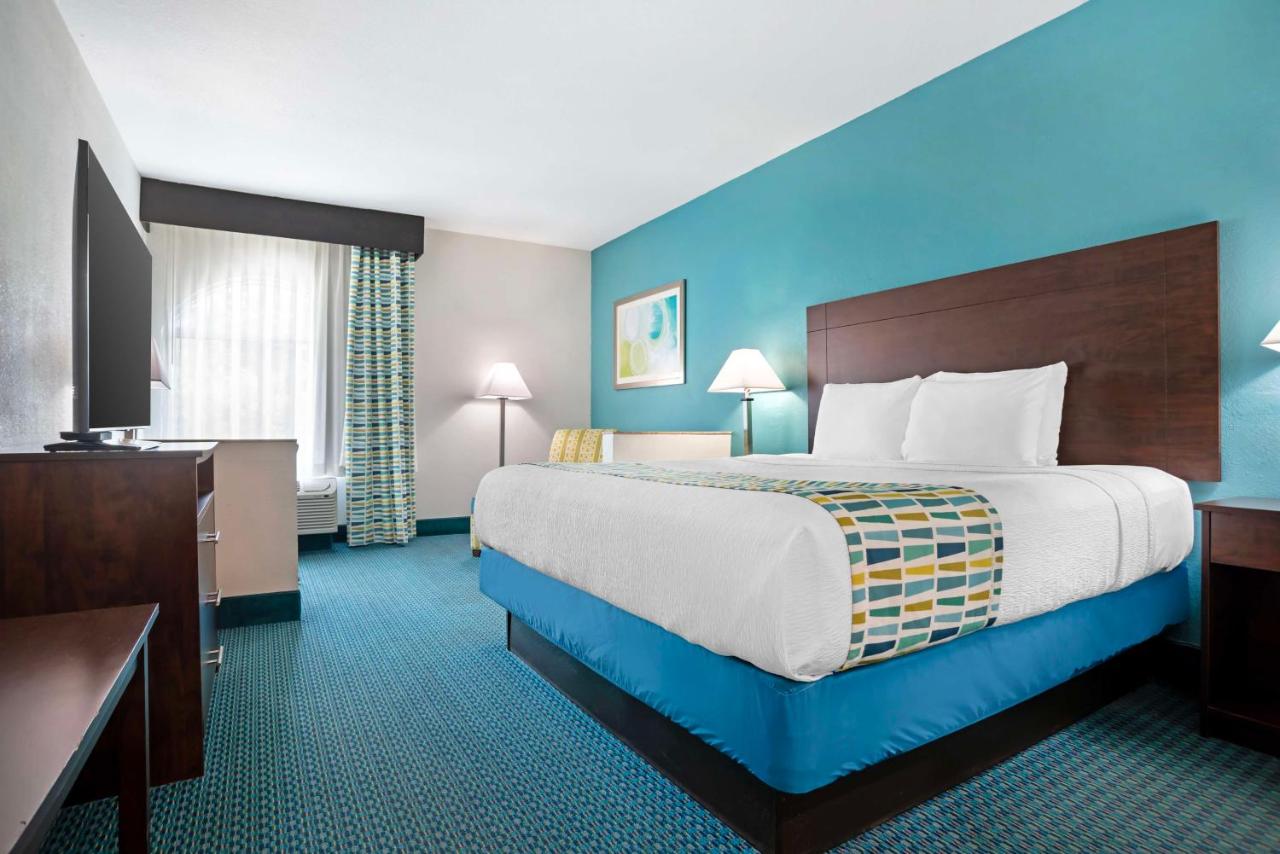  | Best Western Plus Blue Angel Inn