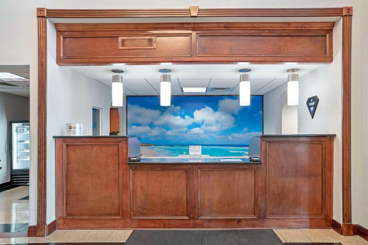  | Best Western Plus Blue Angel Inn