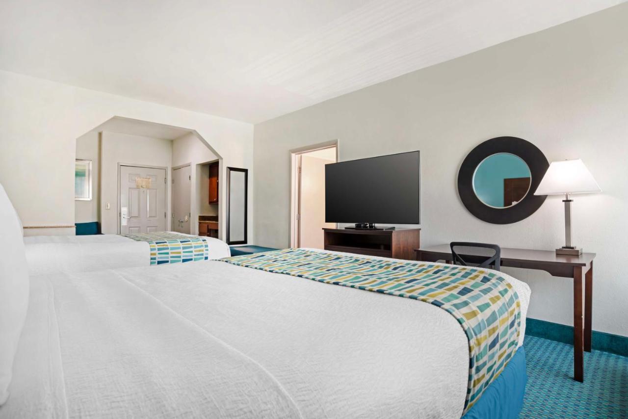 Queen Suite with Two Queen Beds - Non-Smoking at Best Western Plus Blue Angel Inn