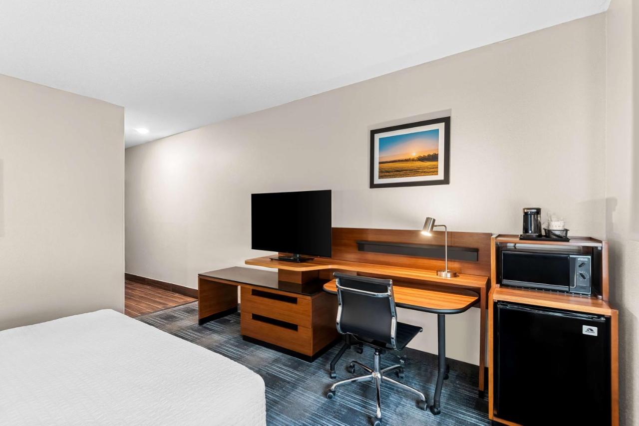 | SureStay Plus Hotel by Best Western Ottumwa