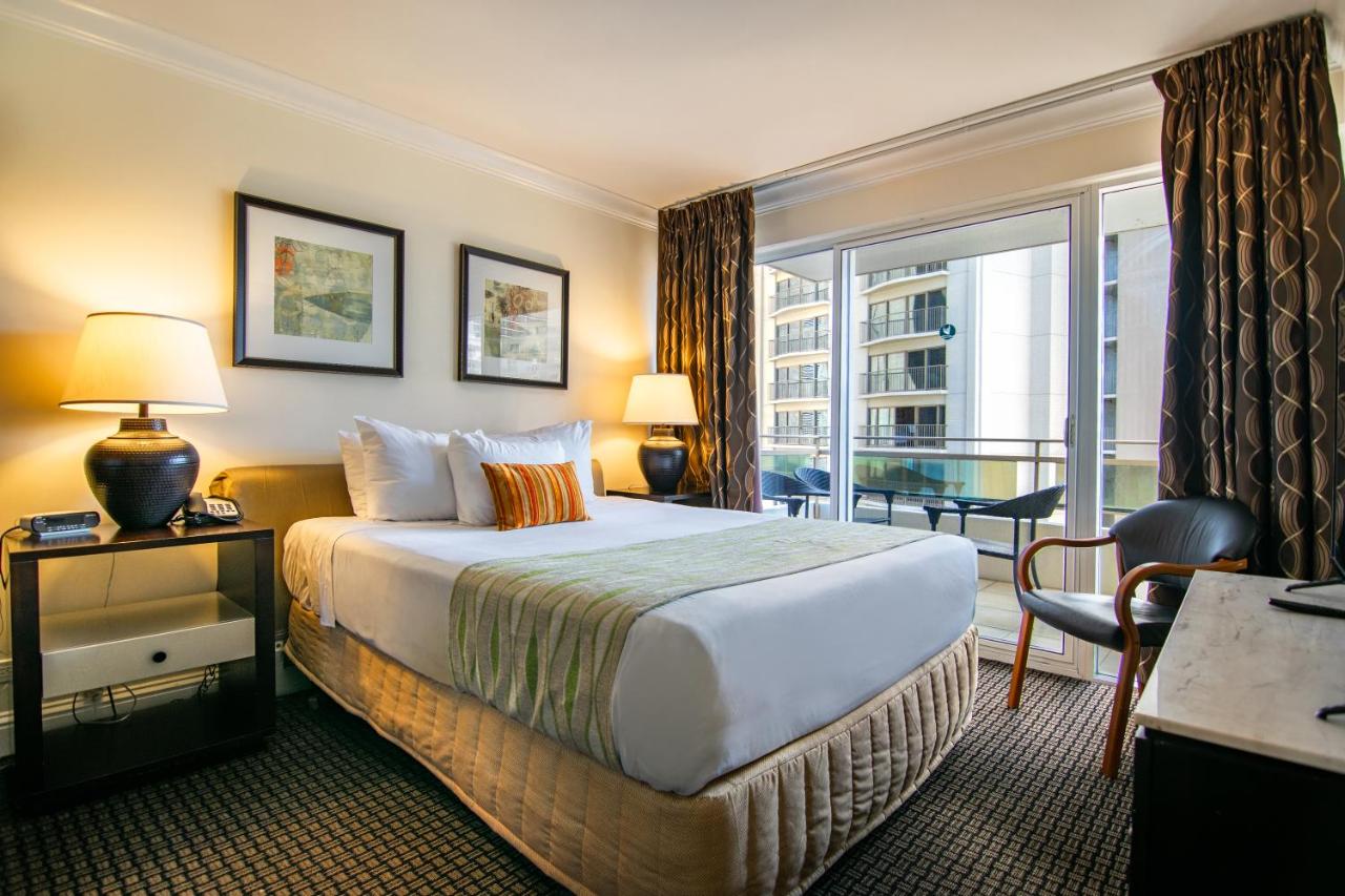 2 Bedroom Partial Ocean View at Regency on Beachwalk Waikiki by OUTRIGGER