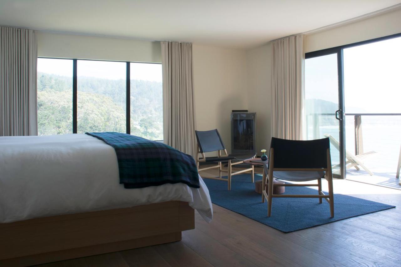 Junior Suite at Timber Cove Resort