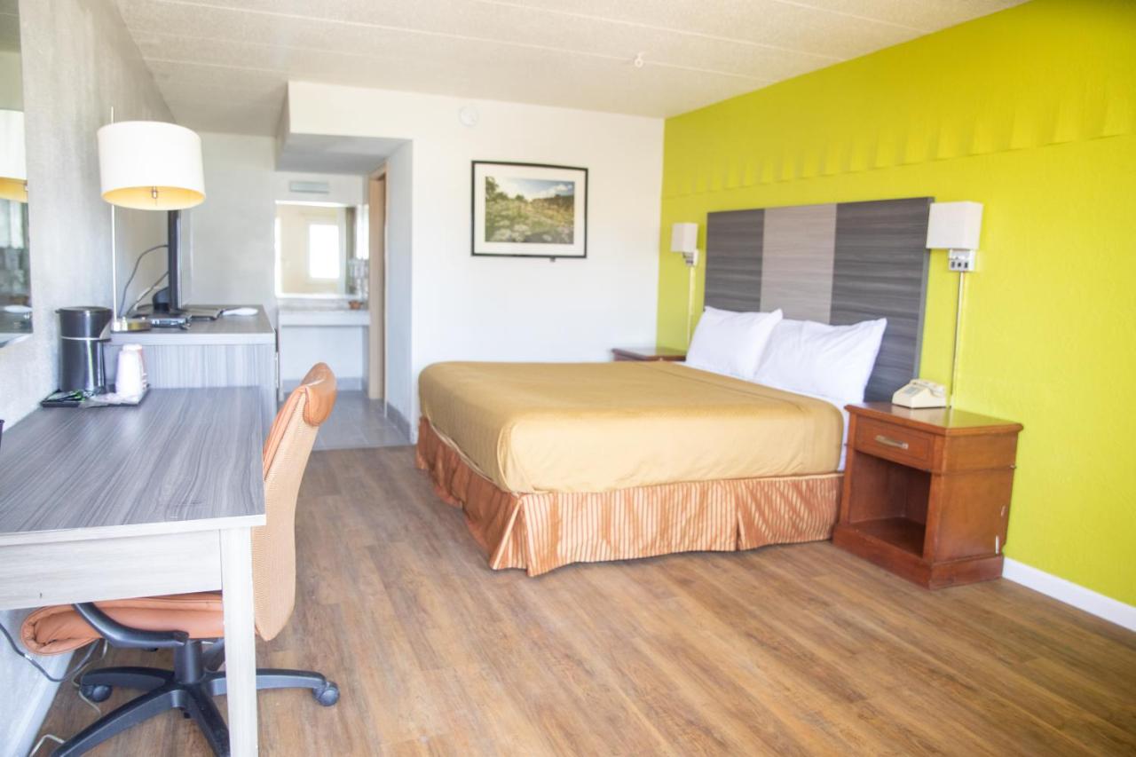  | Budget inn
