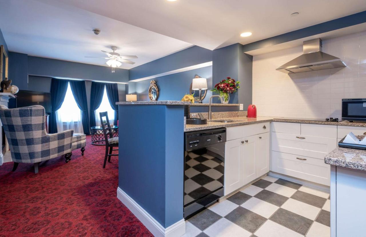 | The Kendall Hotel