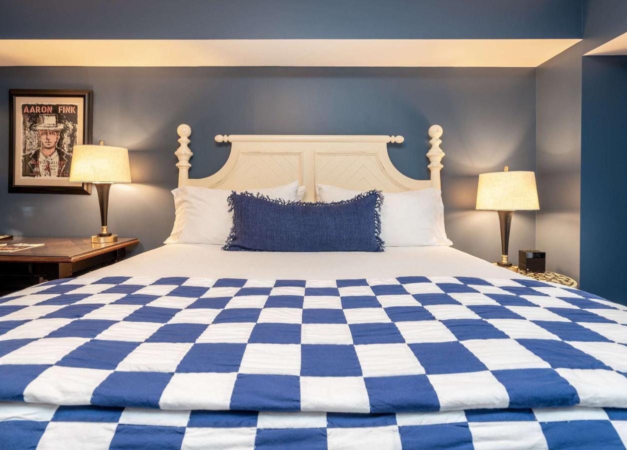 | The Kendall Hotel