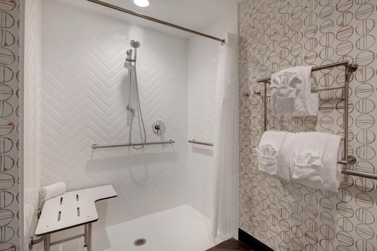  | Holiday Inn Detroit Northwest - Livonia, an IHG Hotel