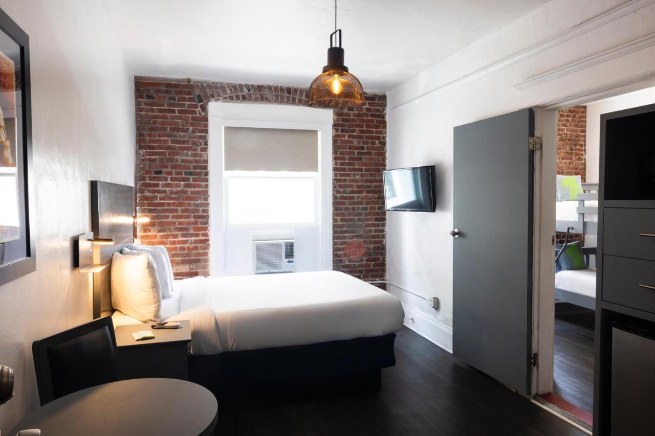 AMERICAN HOTEL LOS ANGELES