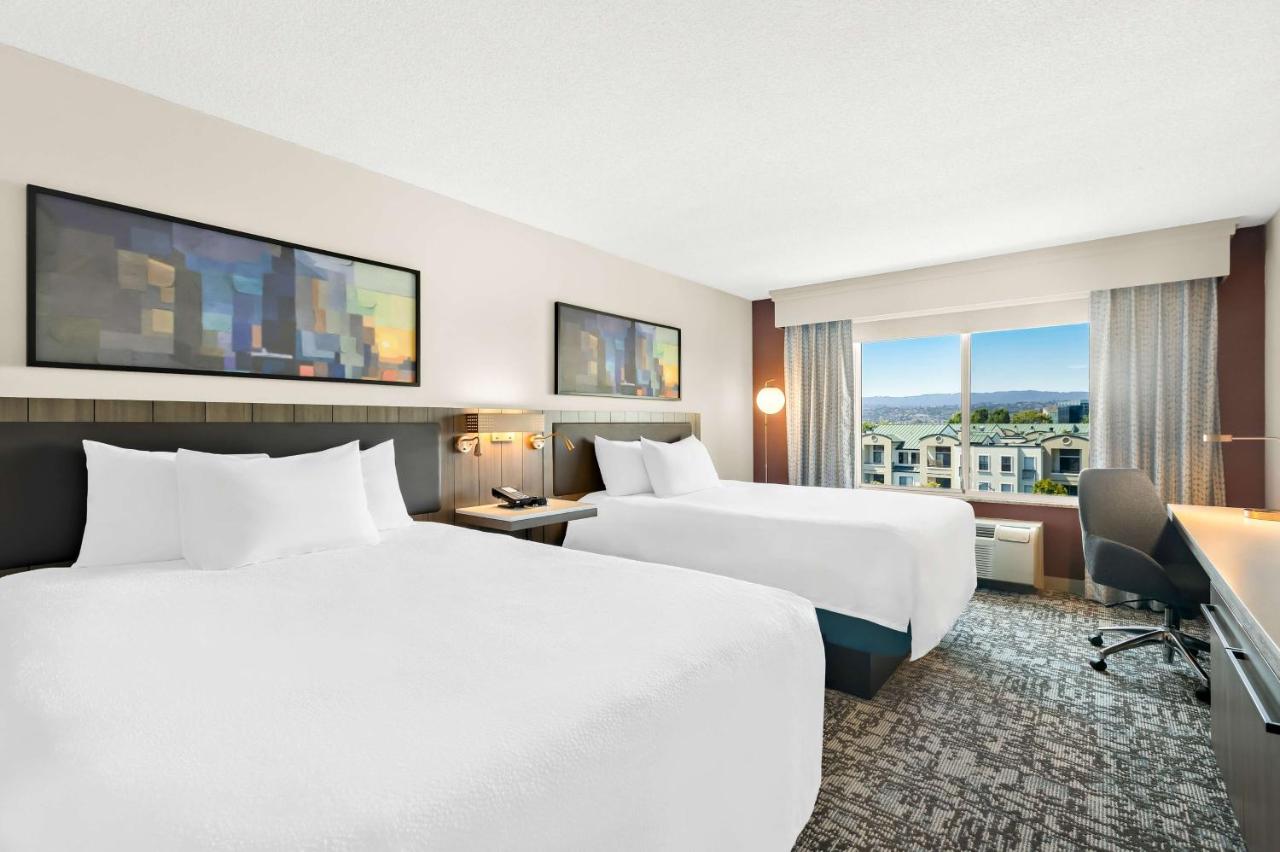 Double Queen Room at Hilton Garden Inn San Mateo