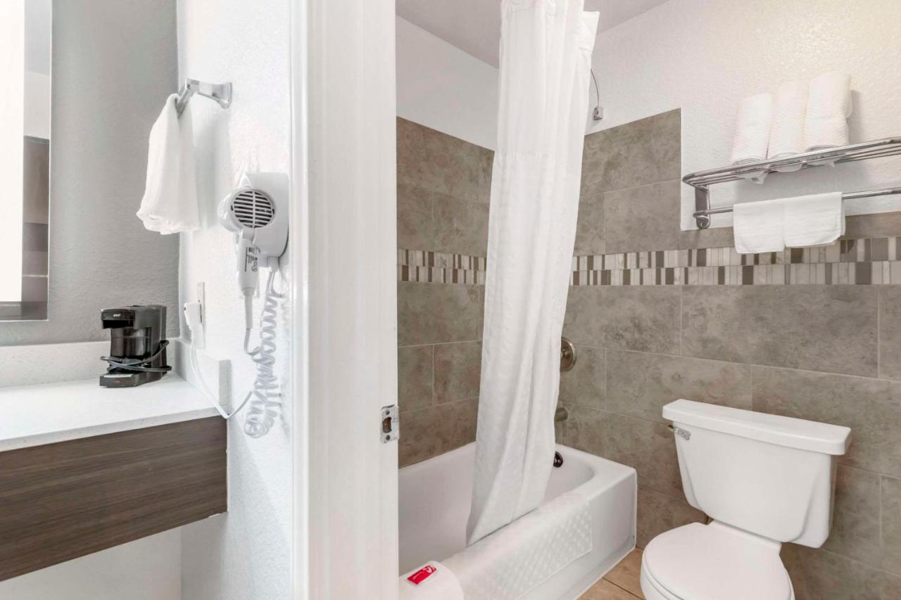 Queen Room with Two Queen Beds - Non-Smoking at Econo Lodge Inn & Suites Near Lackland AFB