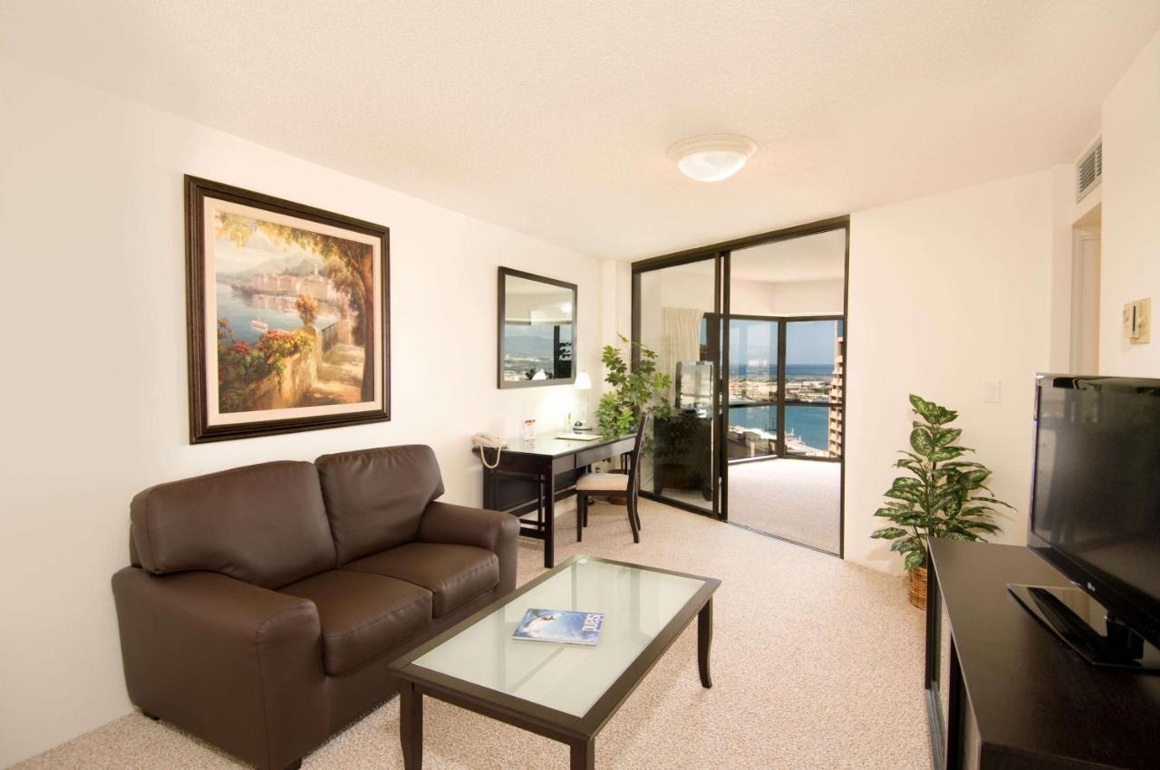 Suite with Ocean View at Aston at the Executive Centre Hotel