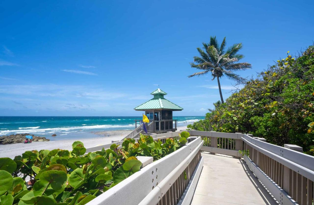 | Holiday Inn & Suites Boca Raton - North