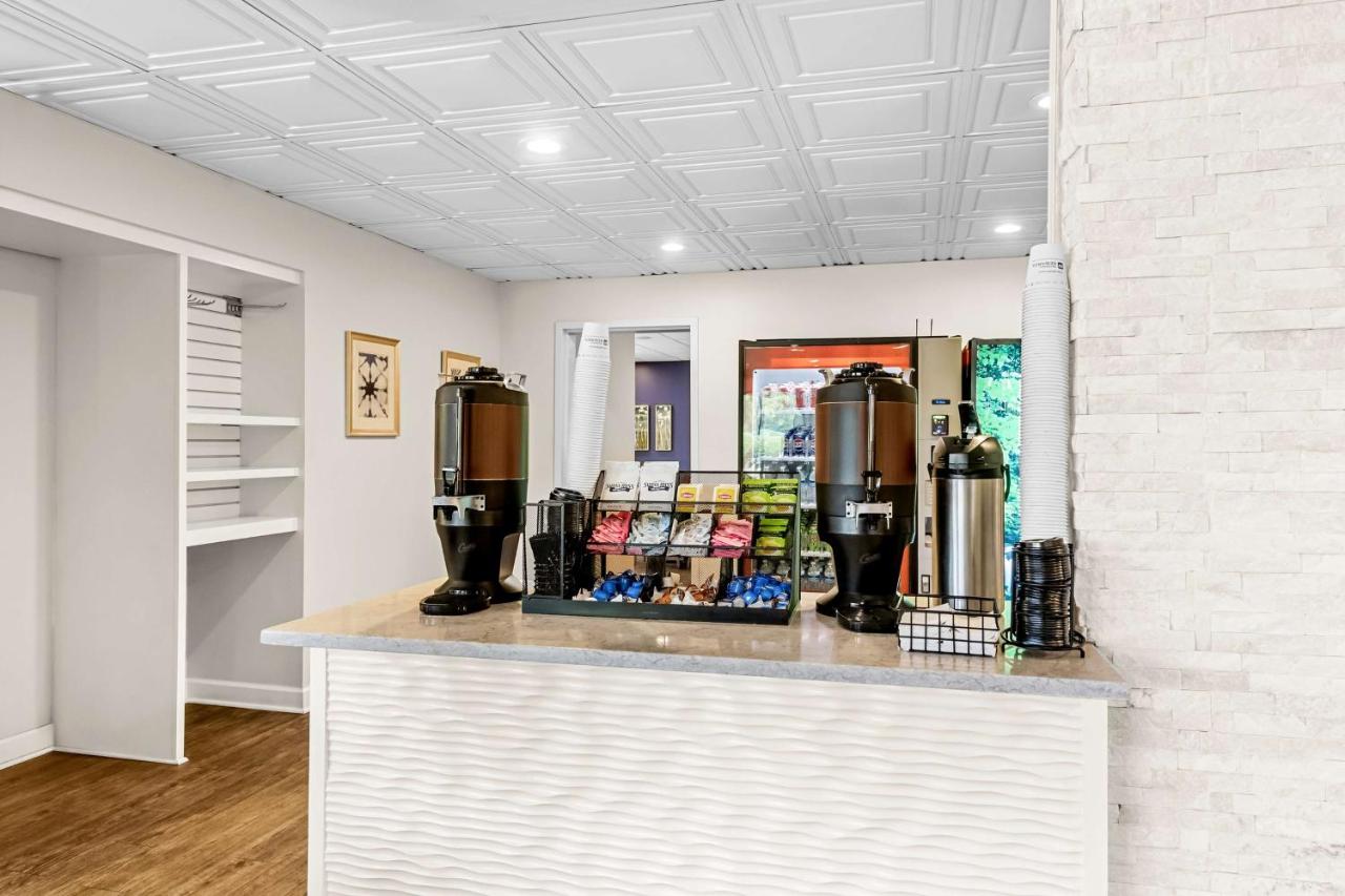 | SureStay Plus Hotel by Best Western Southern Pines Pinehurst