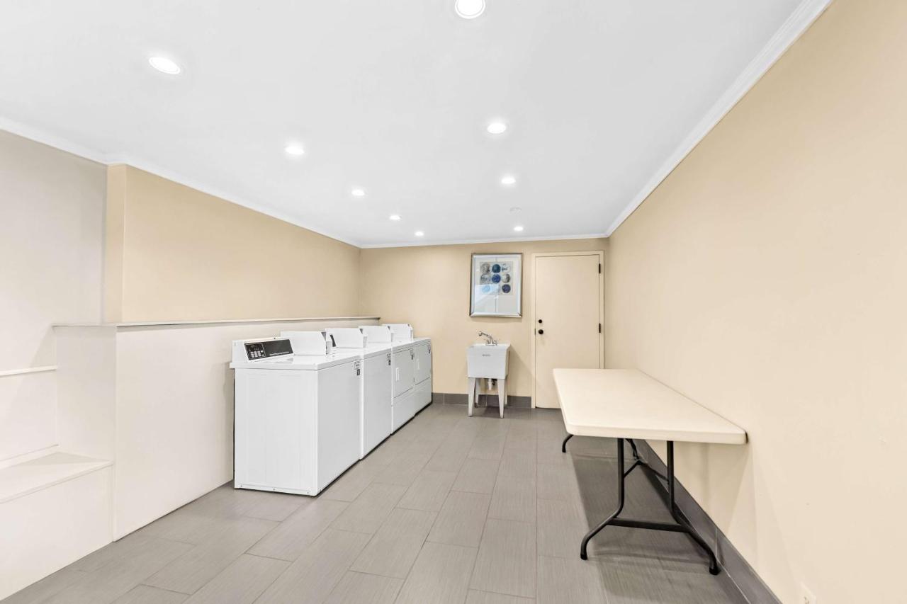 | SureStay Plus Hotel by Best Western Southern Pines Pinehurst