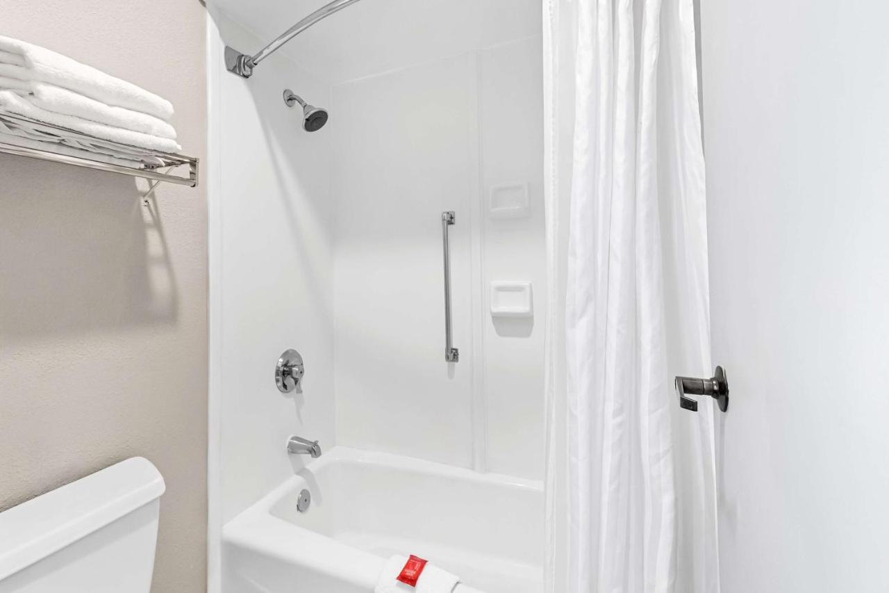 | SureStay Plus Hotel by Best Western Southern Pines Pinehurst