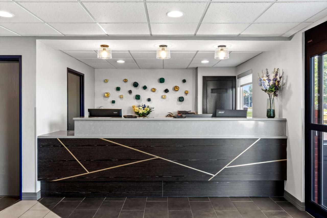  | Days Inn by Wyndham Doswell At the Park