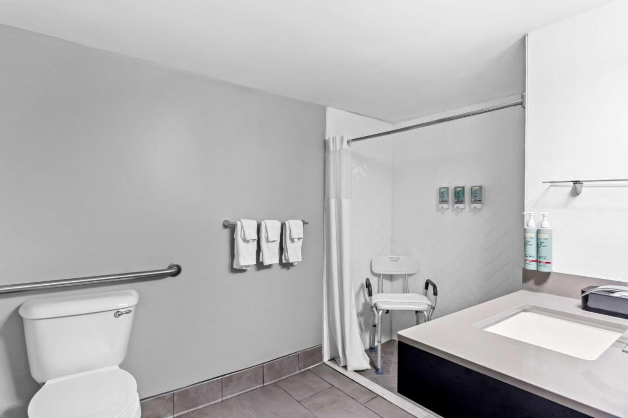  | Days Inn by Wyndham Doswell At the Park