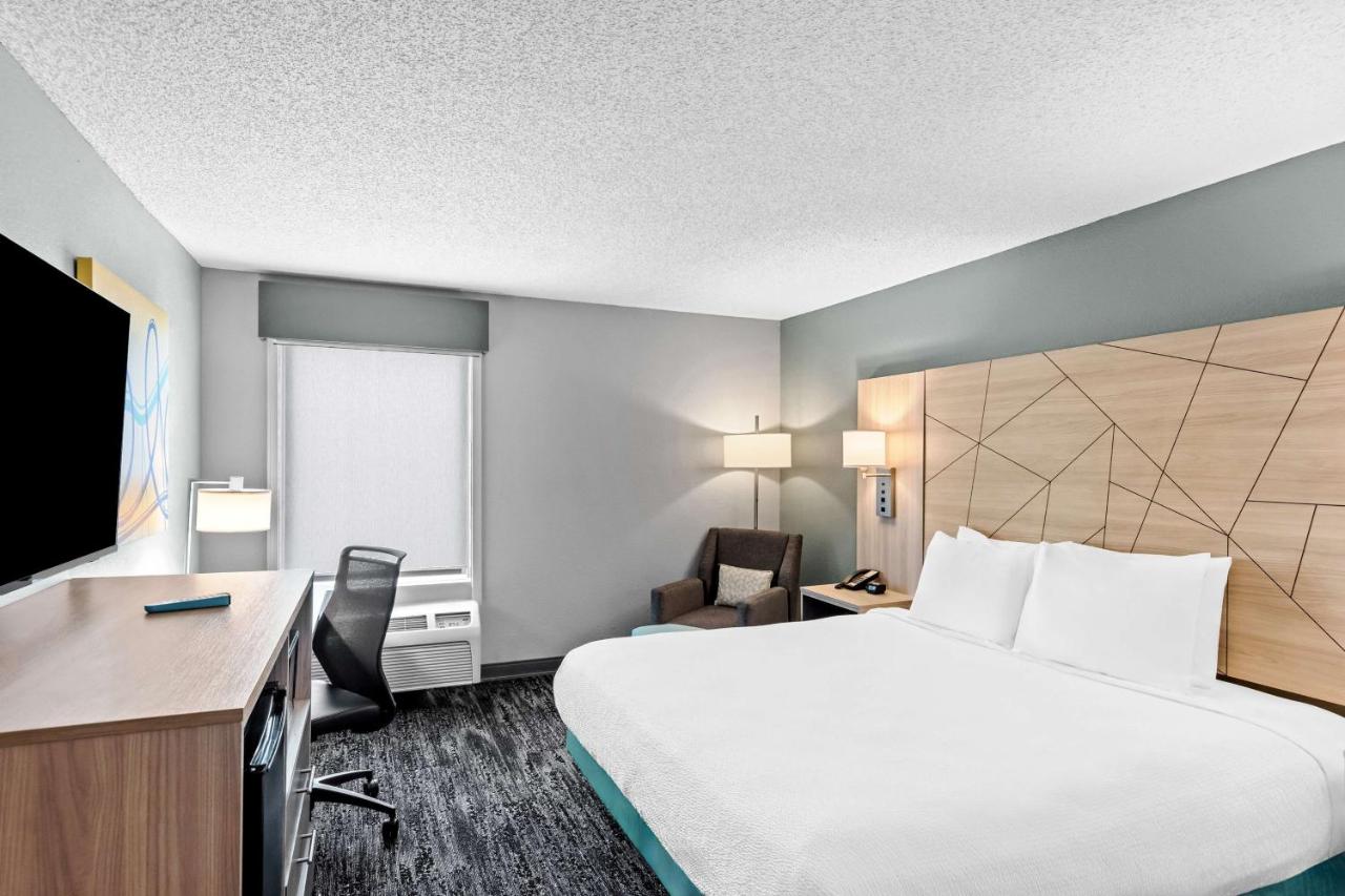  | Days Inn by Wyndham Doswell At the Park