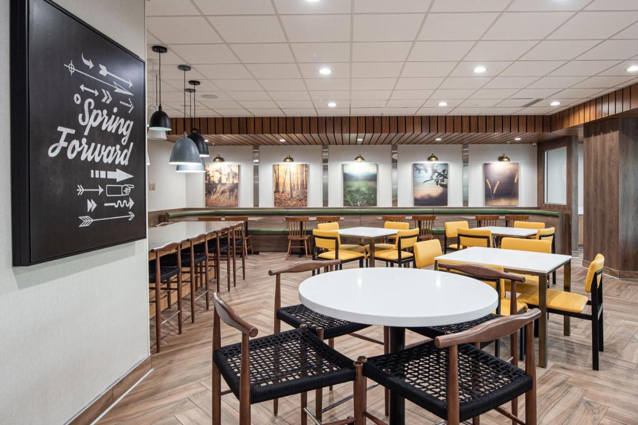  | Fairfield by Marriott Inn & Suites Anaheim Los Alamitos