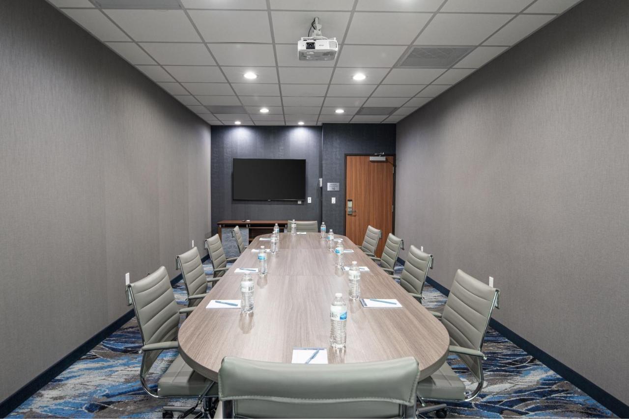| Fairfield by Marriott Inn & Suites Anaheim Los Alamitos