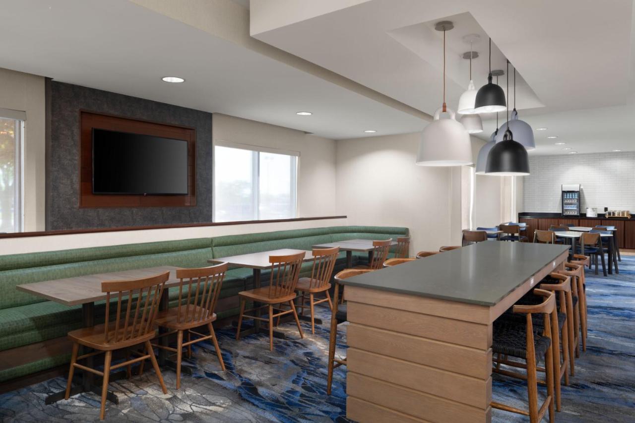 | Fairfield Inn Fort Leonard Wood St. Robert