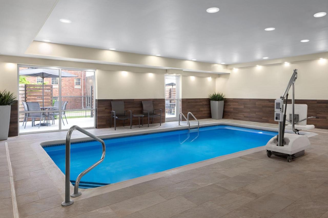 | Fairfield Inn Fort Leonard Wood St. Robert