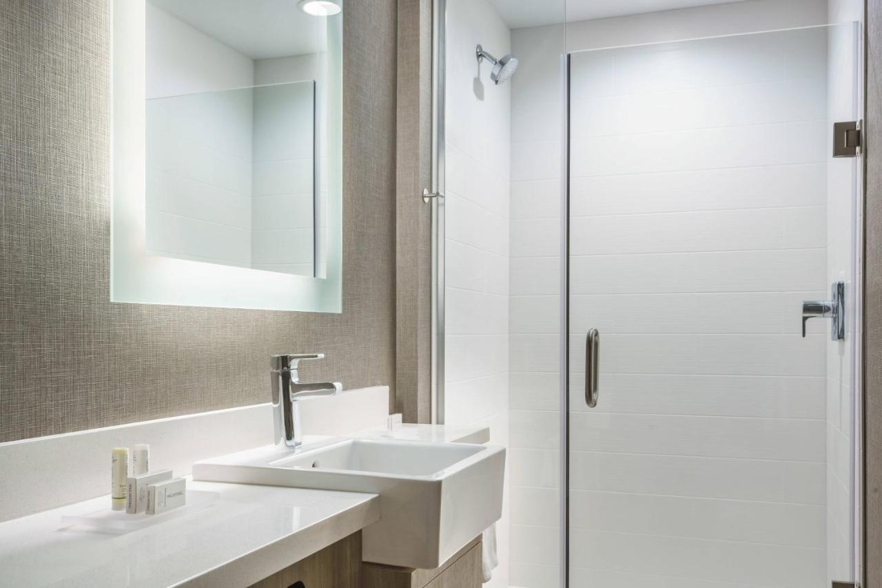  | SpringHill Suites by Marriott Belmont Redwood Shores