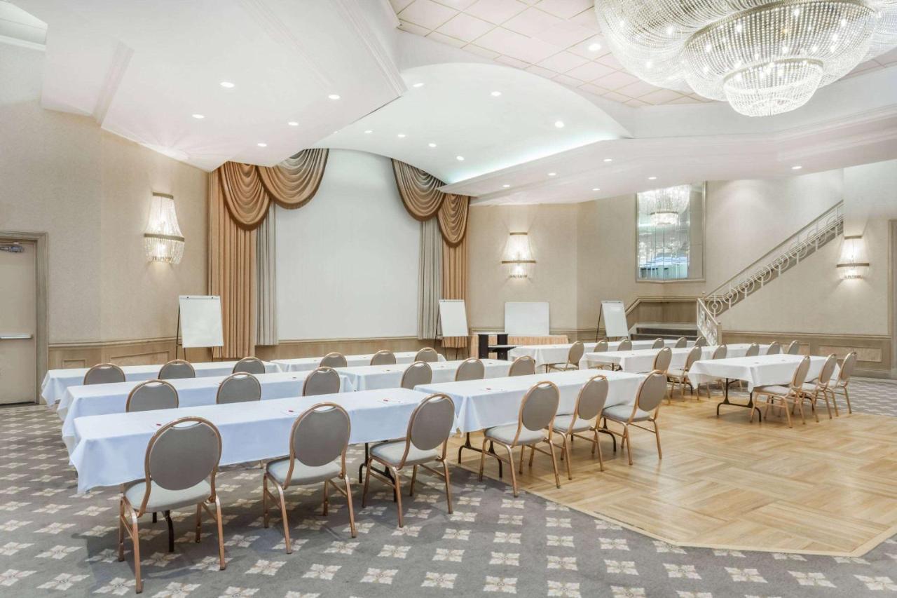  | Ramada by Wyndham Hammond Hotel & Conference Center