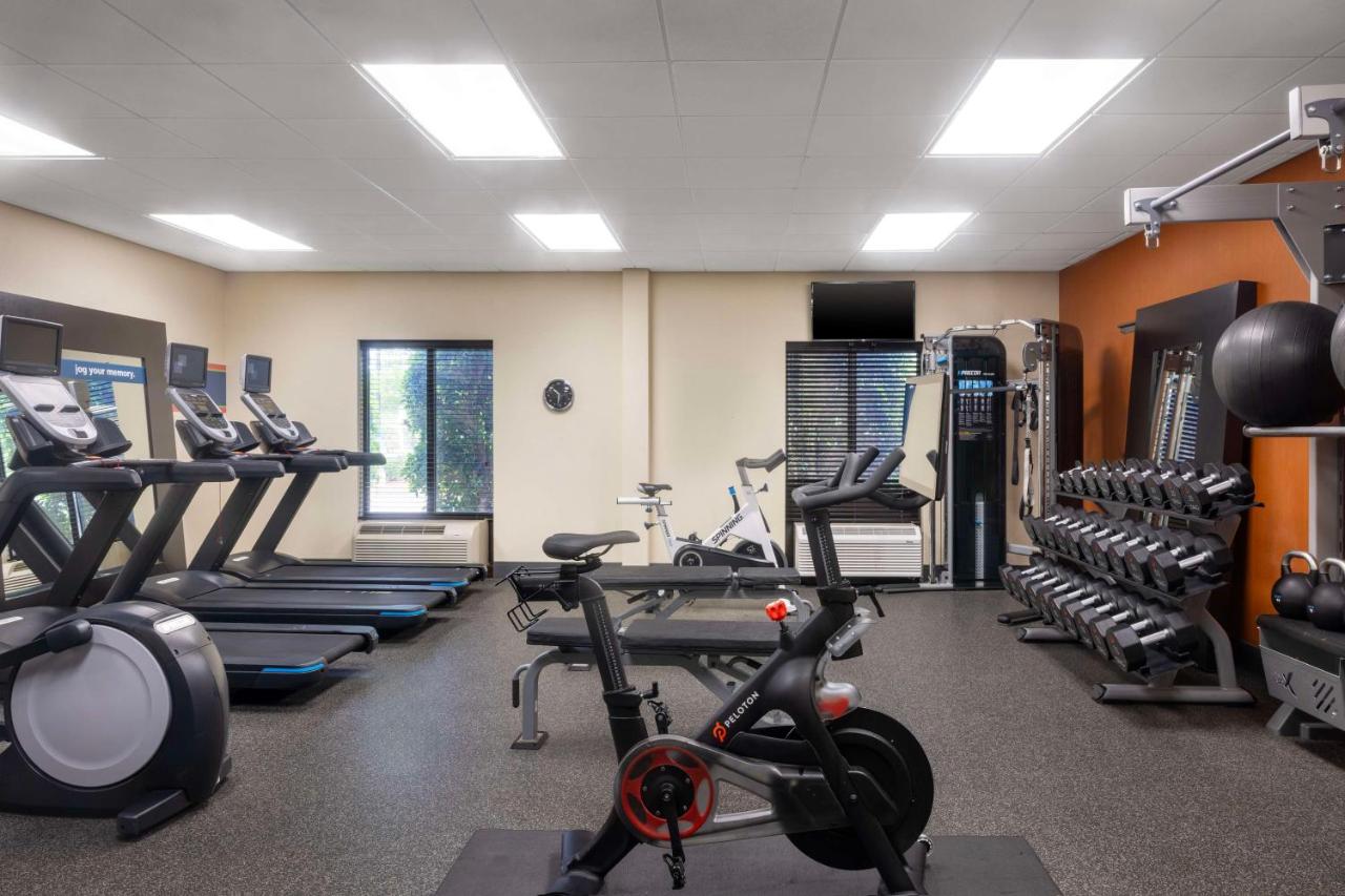 | Hampton Inn & Suites Birmingham/280 East-Eagle Point