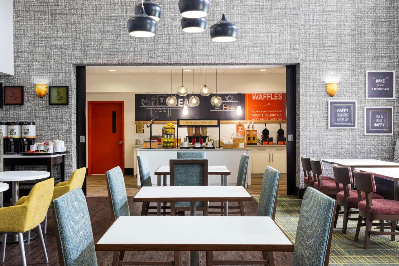 | Hampton Inn & Suites Birmingham/280 East-Eagle Point