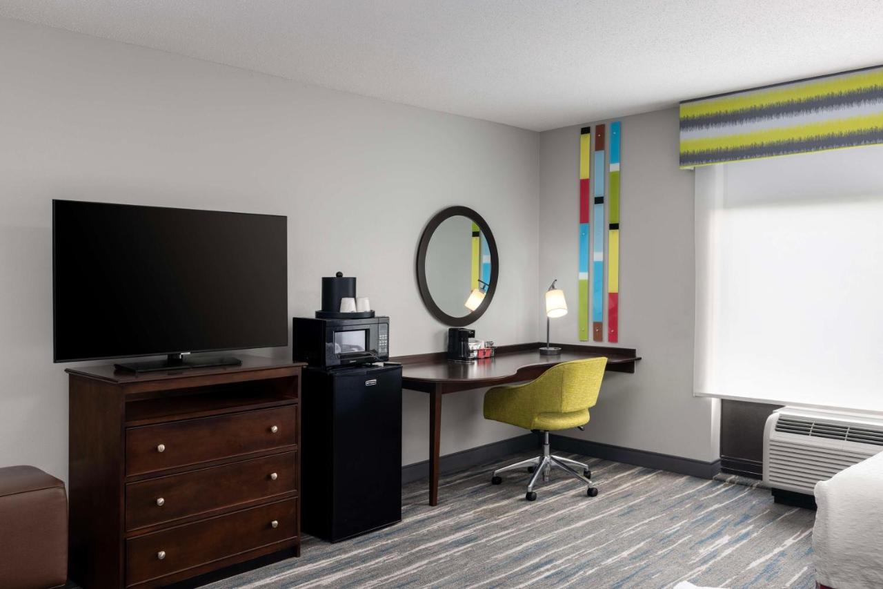 | Hampton Inn & Suites Birmingham/280 East-Eagle Point