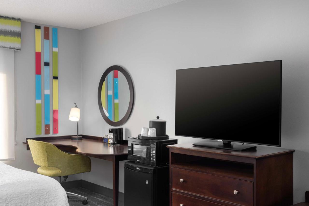 | Hampton Inn & Suites Birmingham/280 East-Eagle Point
