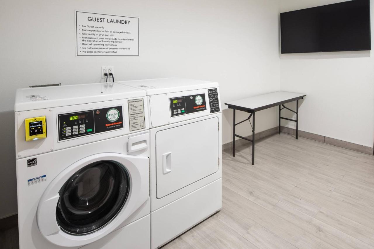| Fairfield by Marriott Inn & Suites Anaheim Los Alamitos