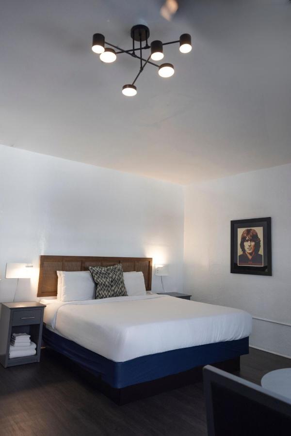AMERICAN HOTEL LOS ANGELES