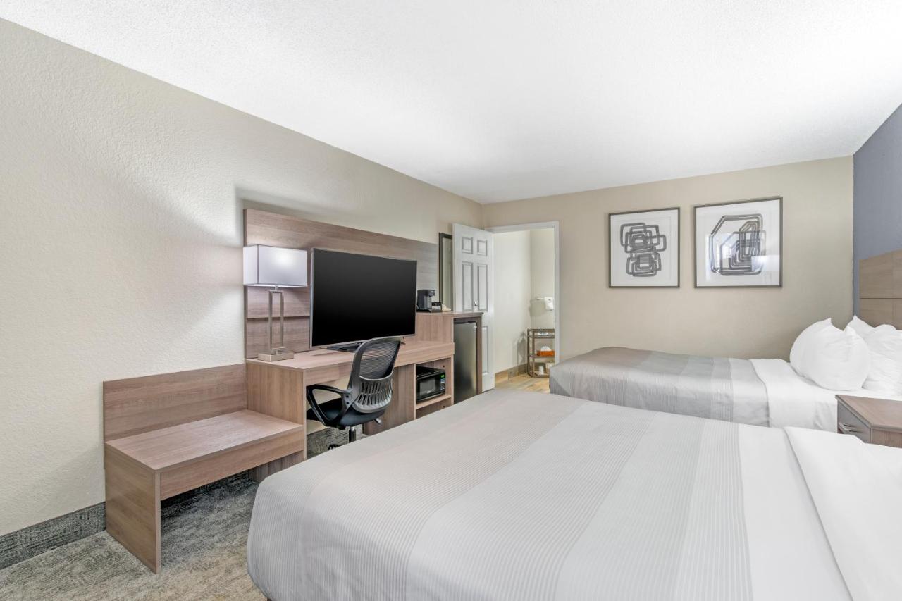 Queen Room with Two Queen Beds - Accessible/Non-Smoking  at Quality Inn Daytona Speedway I-95