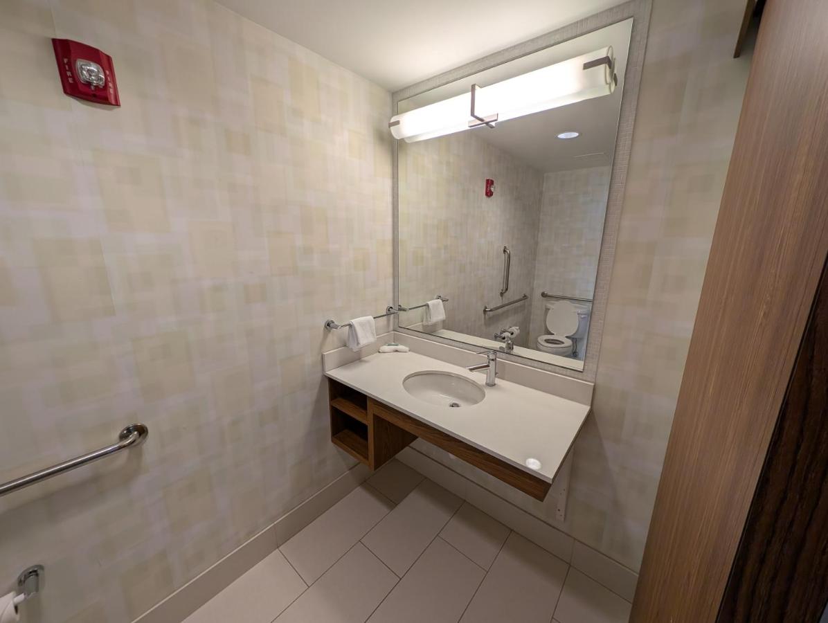 | SpringHill Suites by Marriott Chicago Waukegan/Gurnee