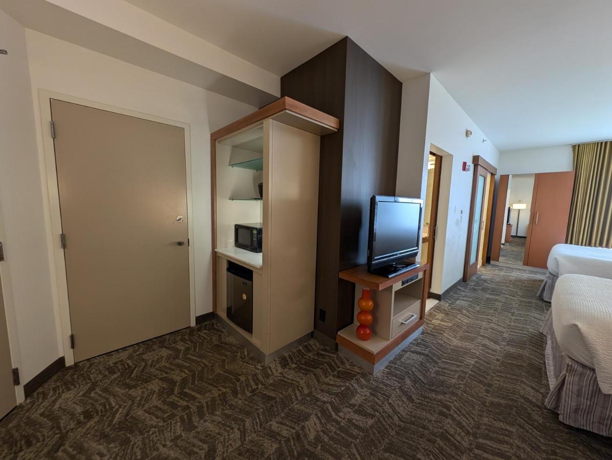 | SpringHill Suites by Marriott Chicago Waukegan/Gurnee