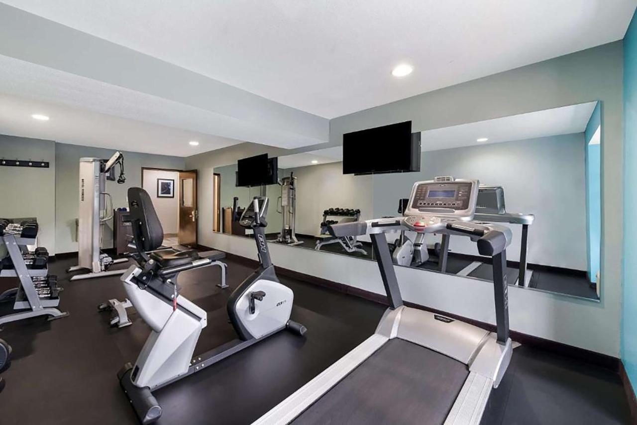 | Best Western Plus Elizabeth City Inn & Suites