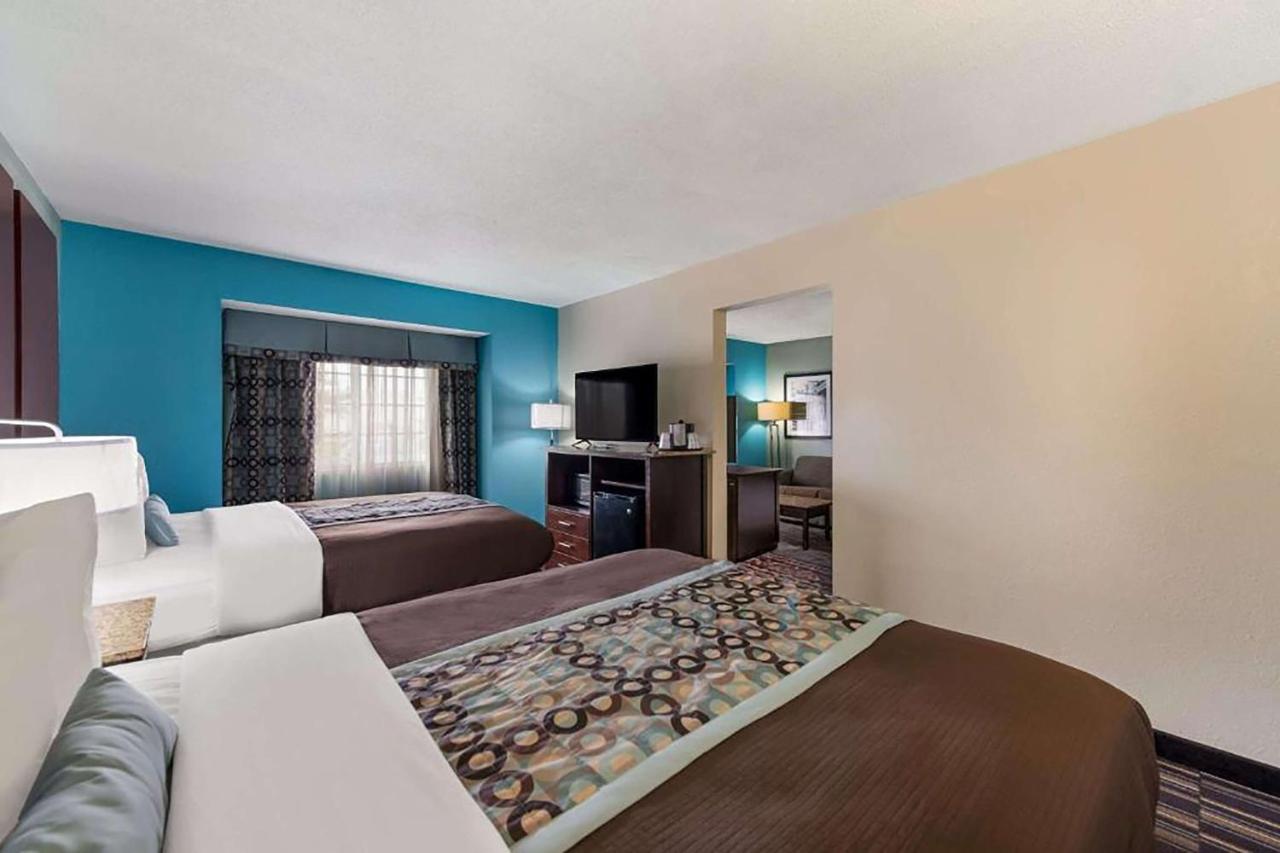 | Best Western Plus Elizabeth City Inn & Suites