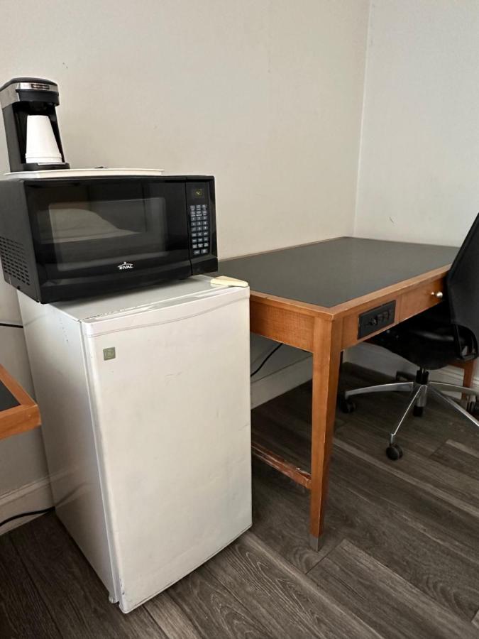 Standard Double Room at Travel Inn & Suites
