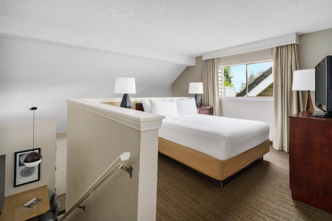  | Residence Inn by Marriott Seattle Bellevue