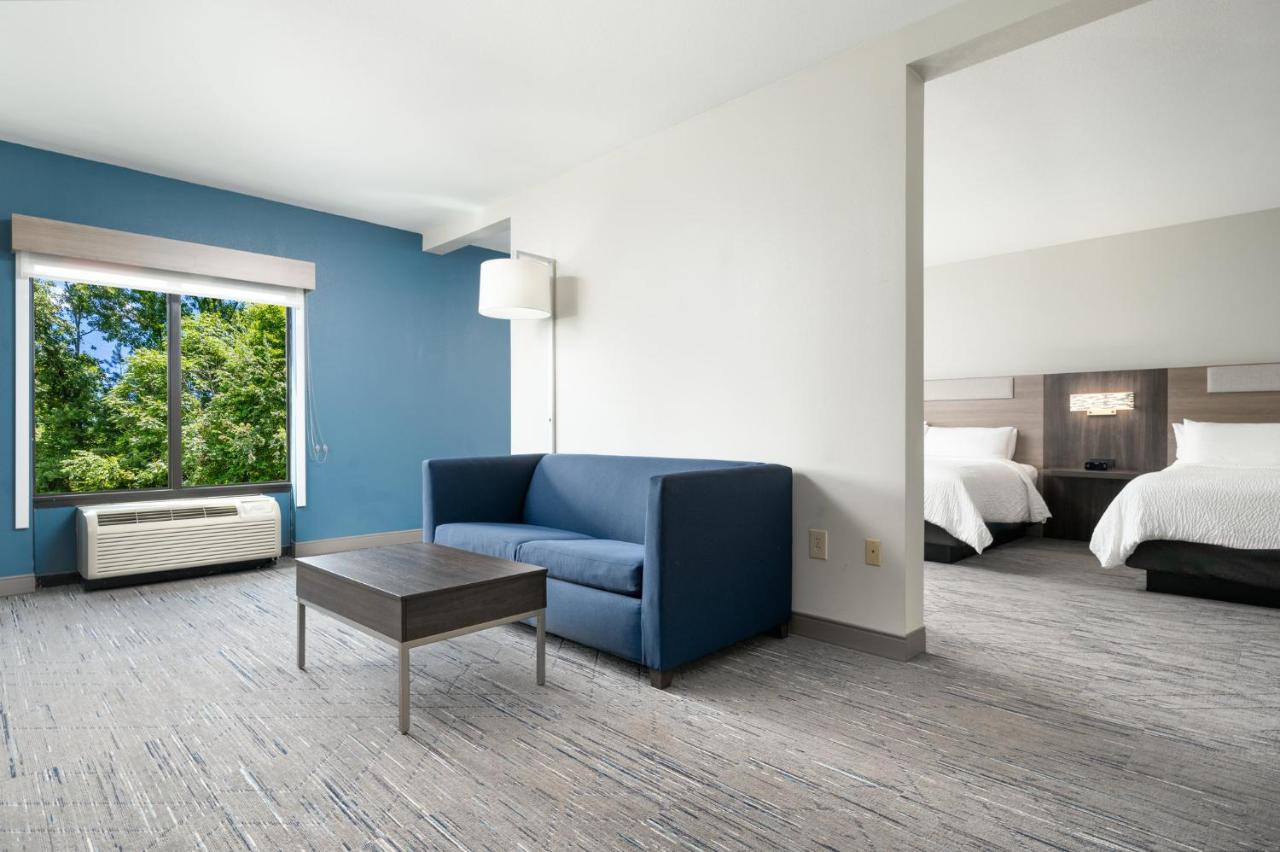  | Holiday Inn Express & Suites Newport S, an IHG Hotel