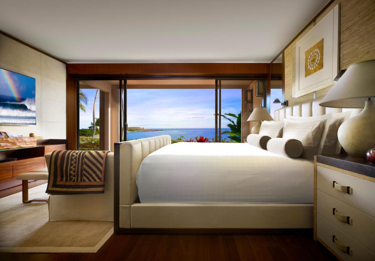 Classic Ocean View Suite with King Bed at Four Seasons Resort Lanai