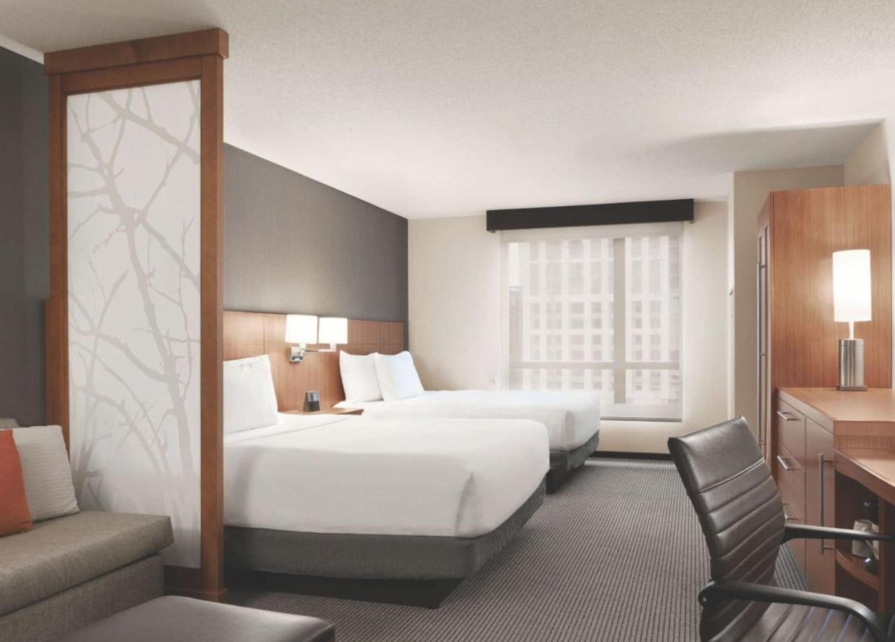 High Floor Queen Room with Two Queen Beds - Sofabed at Hyatt Place Baltimore Inner Harbor
