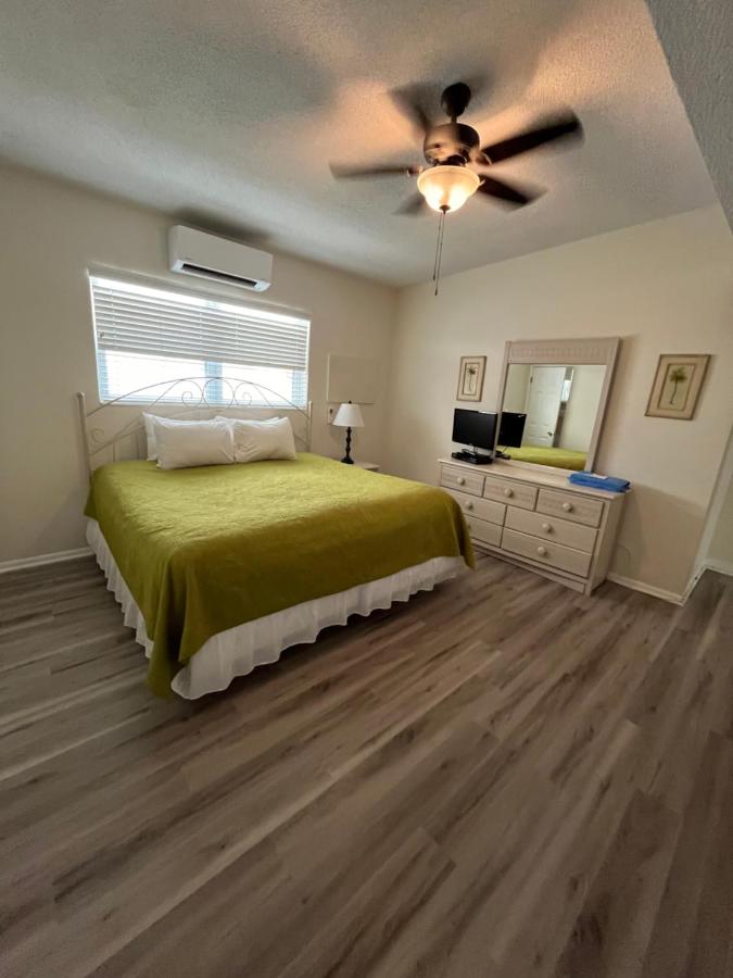 | Venice Beach Villas