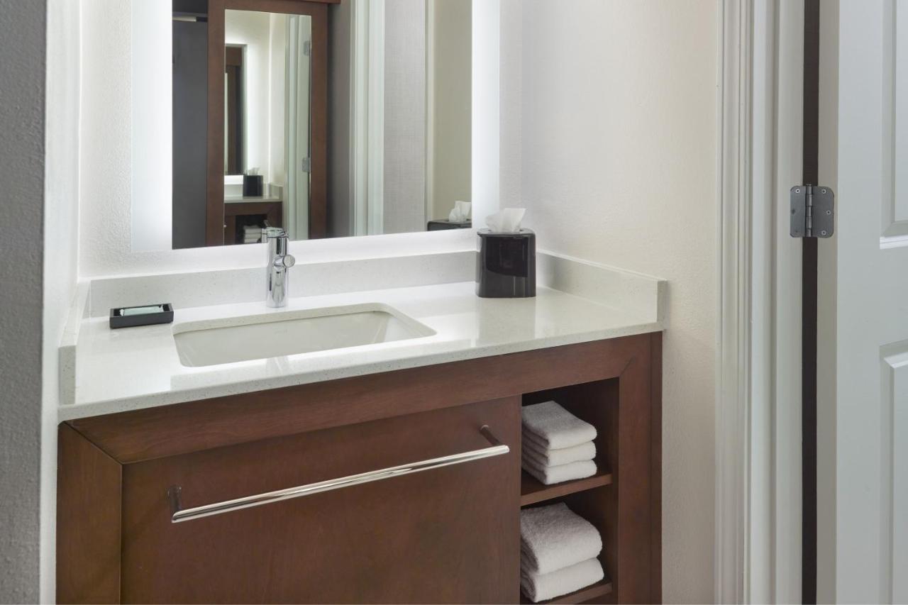 | Residence Inn Washington, DC/ Downtown
