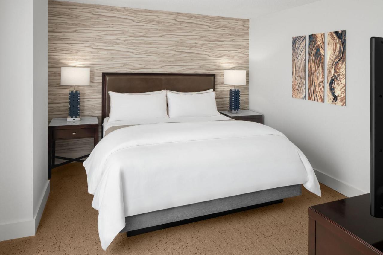 Suite, 1 King at The Westin Dallas Fort Worth Airport