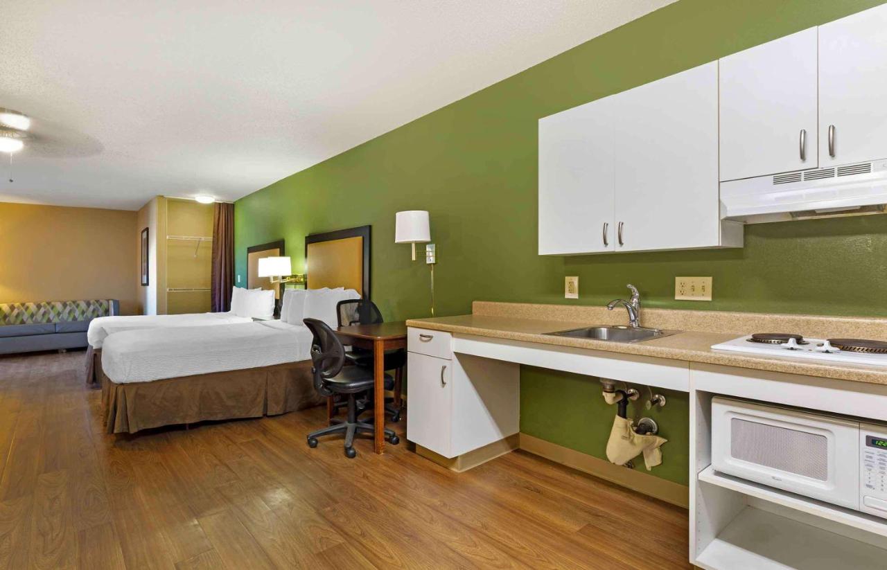  | Extended Stay America Suites - Hartford - Manchester