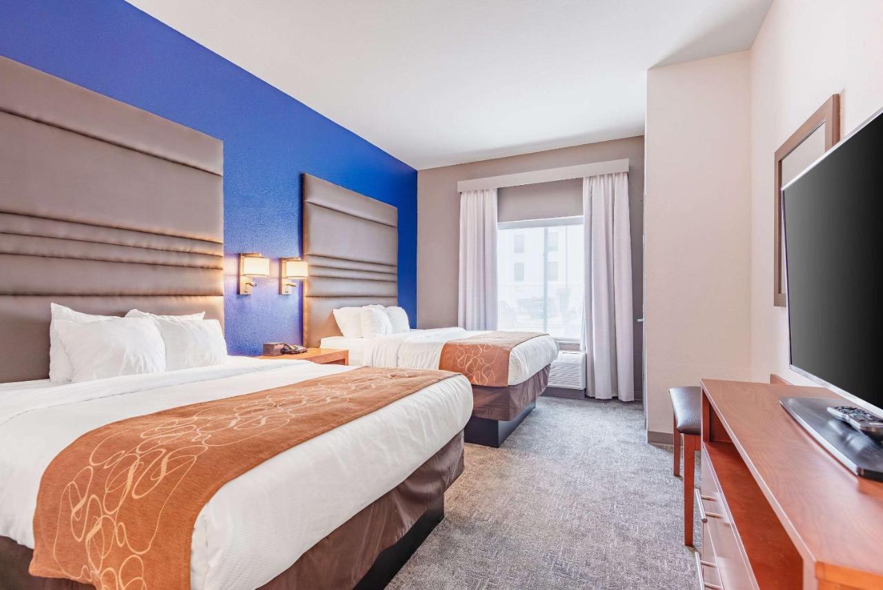 Queen Suite with Two Queen Beds at Comfort Suites Denham Springs
