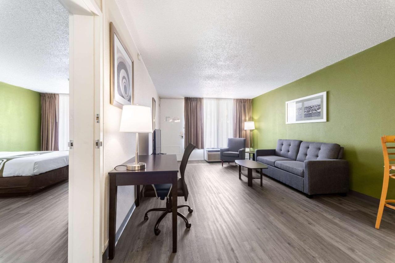 Superior Double Suite -Non-Smoking at Quality Inn & Suites Vandalia near I-70 and Hwy 51