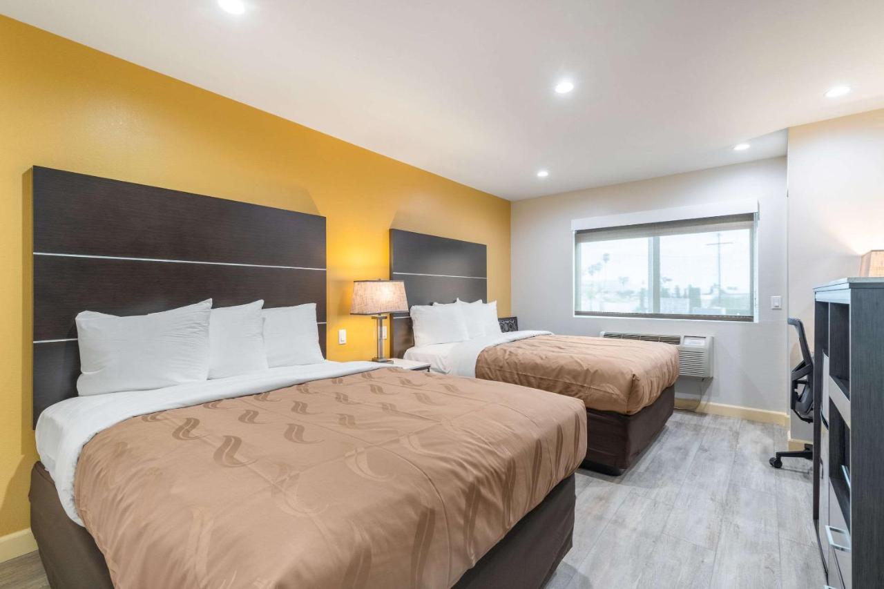 Queen Room with Two Queen Beds - Disability Access/Non-Smoking/Near Lobby at Quality Inn Banning I-10